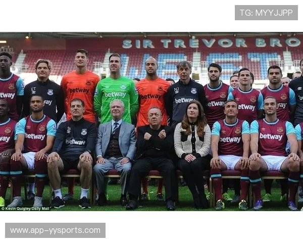 英超俱乐部社区项目报告：基层足球训练风格日益强调技术而非身体